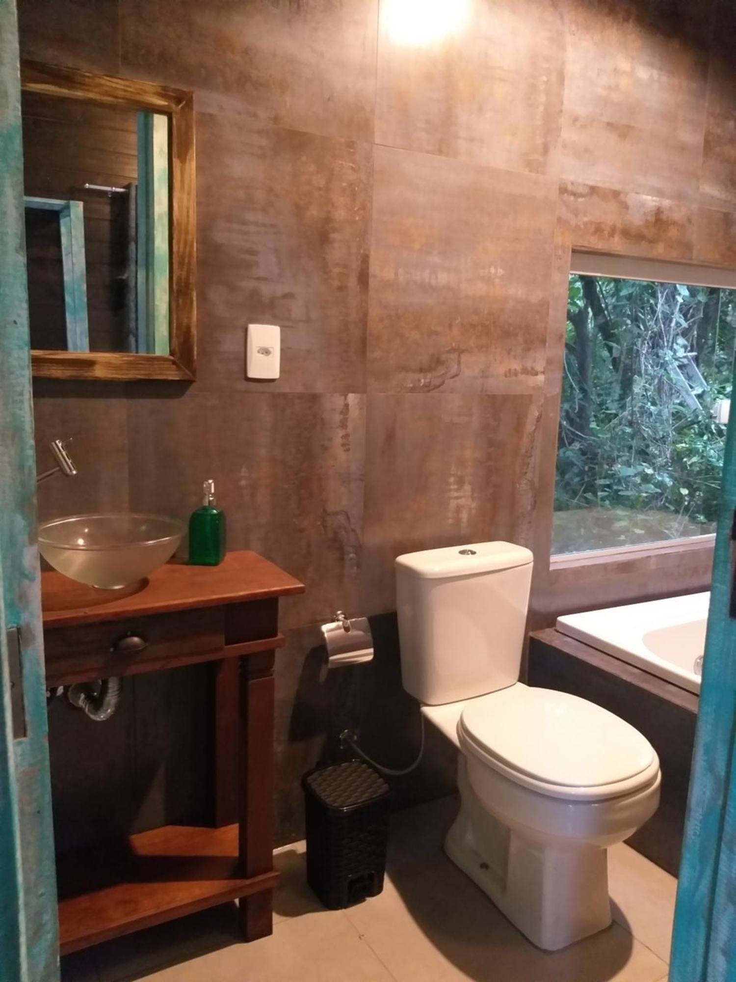 Chalé na montanha em meio a natureza com banheira de hidromassagem Florianópolis Exterior foto